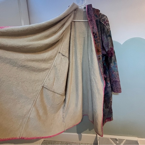 Natural Life Fleece Robe - Picture 3 of 5